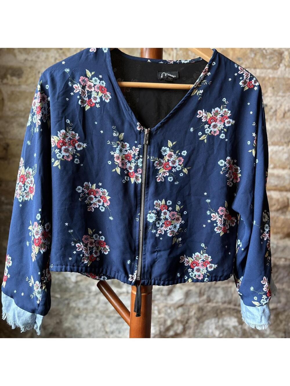 Art Class Women's Blue and Navy Jacket